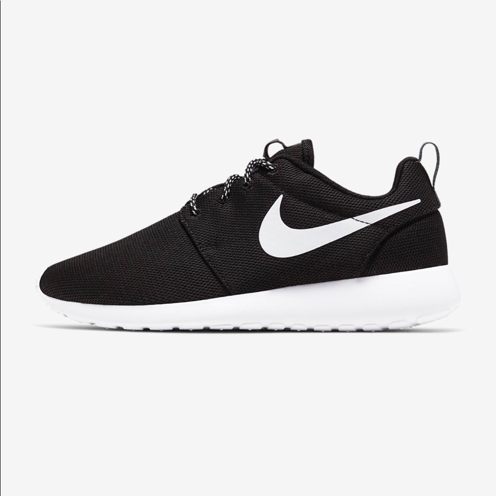 Nike roshes